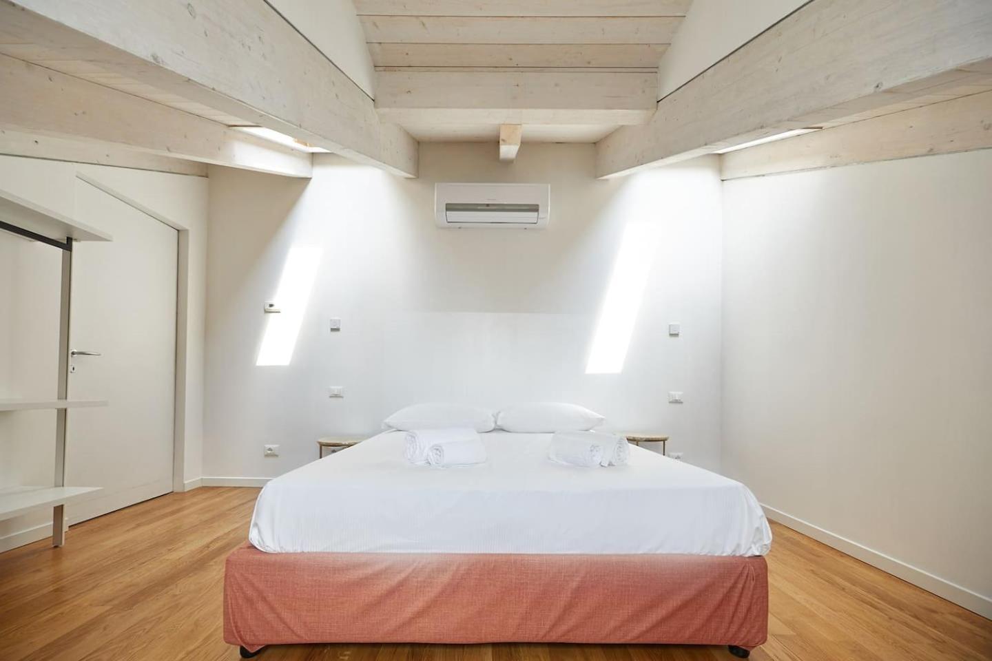 Appartamento The Attic 18 Milano Esterno foto