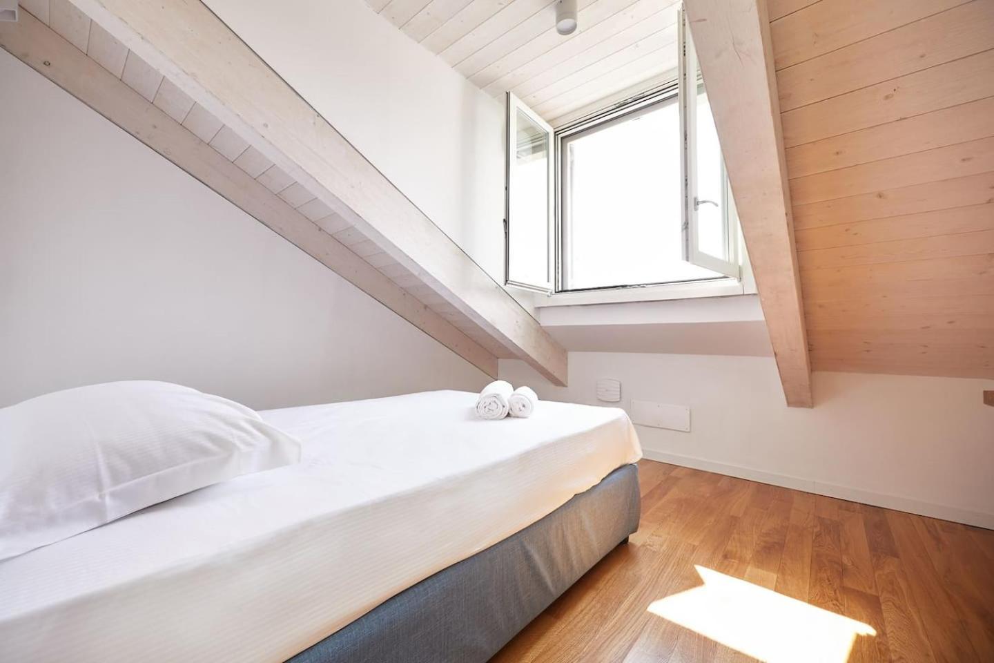 Appartamento The Attic 18 Milano Esterno foto